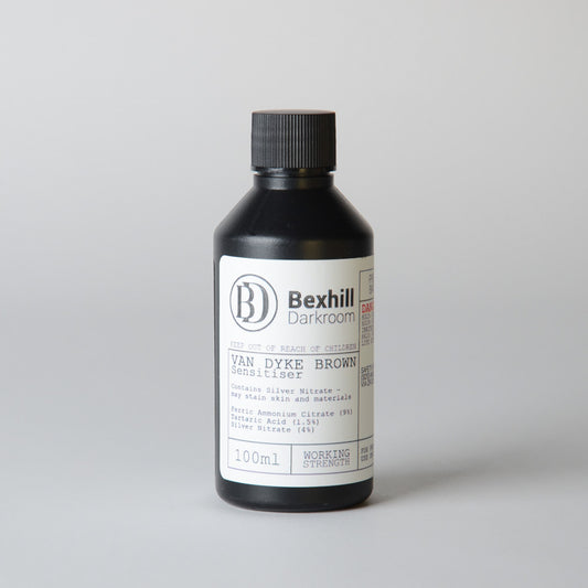 Van Dyke Brown Sensitiser - 100ml