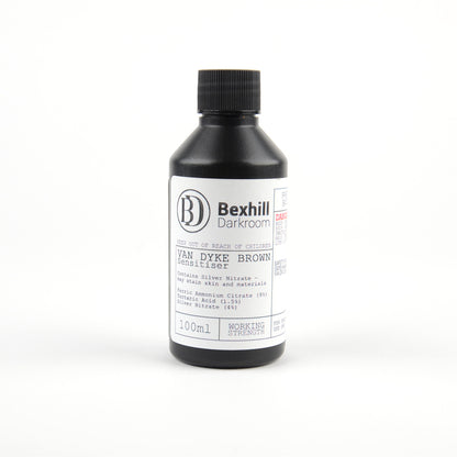 Van Dyke Brown Sensitiser - 100ml